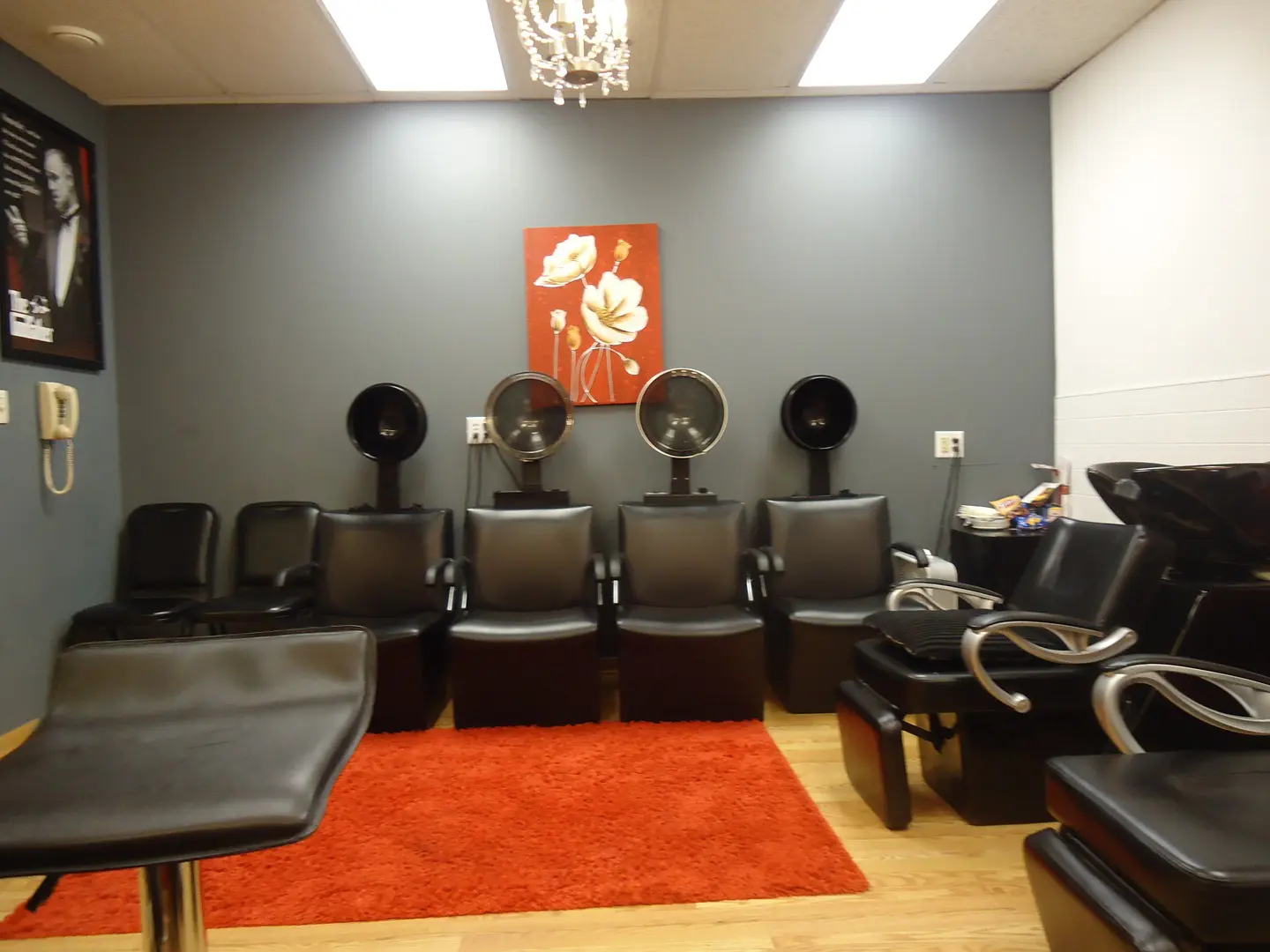 About Rent Your Own Suite A Salon Suite   Customerphoto 6 